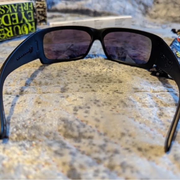 Electric HOY Sunglasses Matte Black Frame, Grey/Green 580 Pro Lenses NWT - Picture 4 of 6